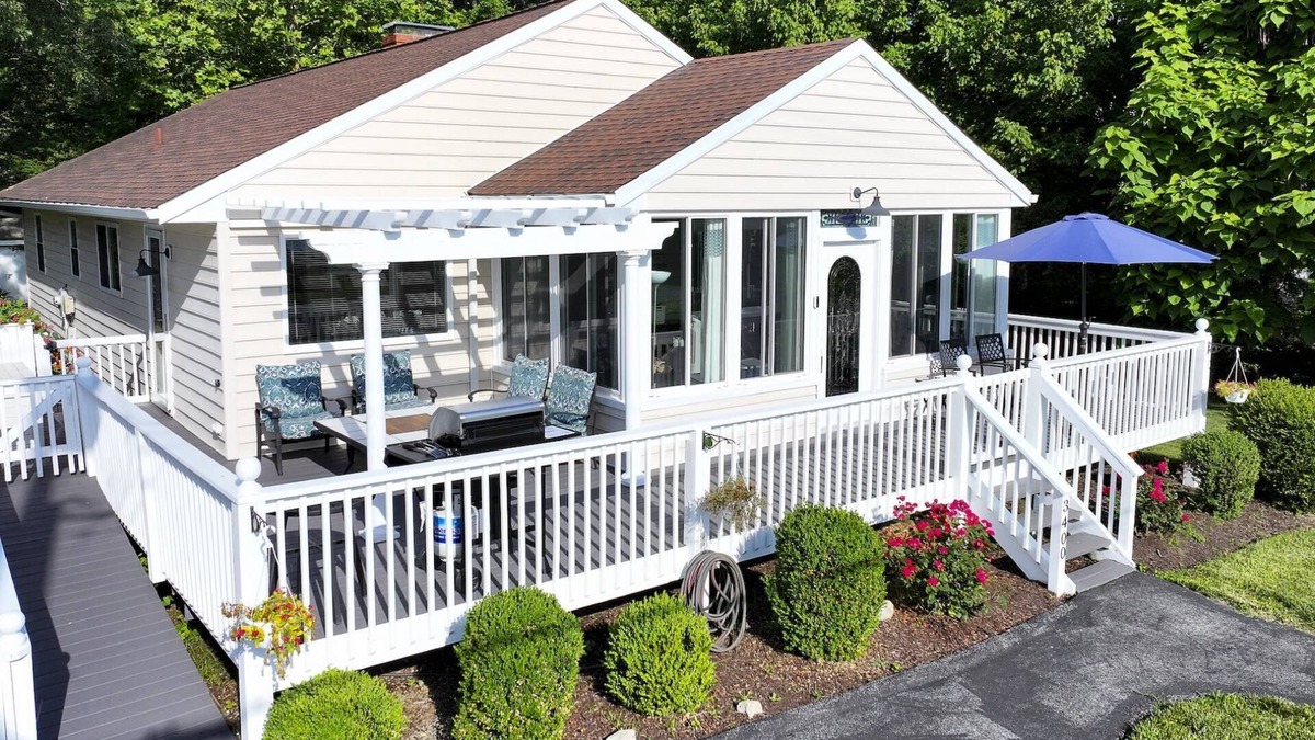 Arundel on the Bay House | Mins to Annapolis from Waterfront Retreat w Stunning Views of the Bay and Bridge with Fenced-In Yard