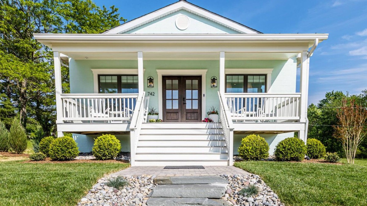 Washington House | Mint Cottage at Little Washington - a modern, spacious retreat with a view