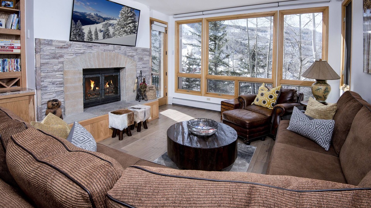 Highlands Townhomes Condo | MINT Ski-in/Ski-out w/Mnt. Views, 3Bed 3Bath,with 2 Master on-suites, Highlands