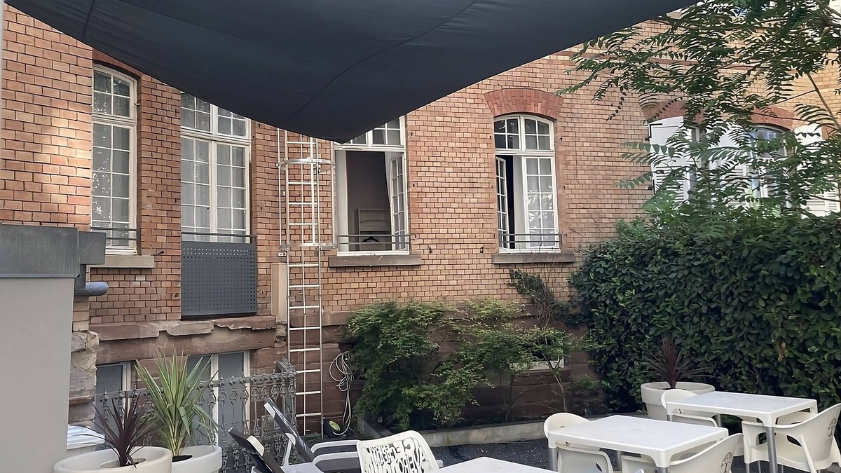 Contades Hotel | Minutes Away from Strasbourg Museum of Fine Arts! Pets Allowed, Common Patio!