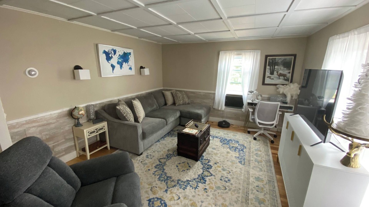 Waterville Apartment | Minutes to Colbynn