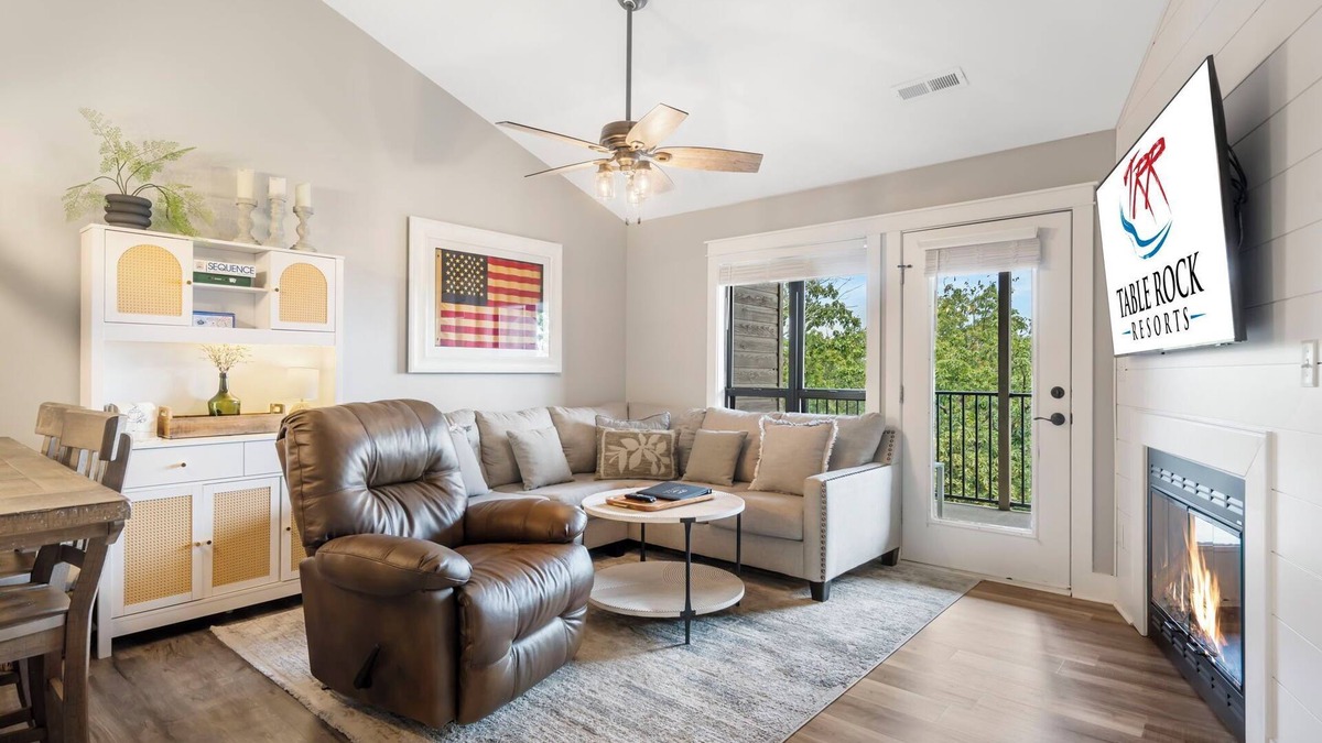 Indian Point Condo | Minutes to SDC! Lakefront Condo with Free Boat Launch & Parking!