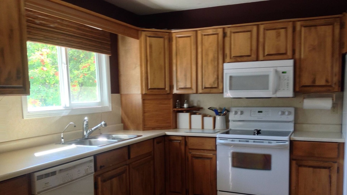 Central Okanagan House | Minutes to Wood and Kalamalka Lake. Full House to Yourselves