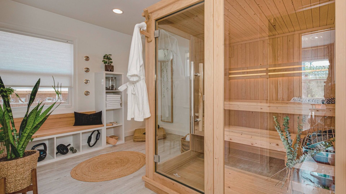 Charlotte House | Minutes Uptown with Sauna, Fireplace, & Brick Oven. 3 bed 3 bath