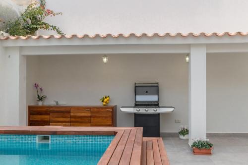 Foners House | Miquel Santandreu 40-Palma -2702-63 Mallorca