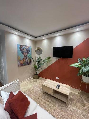 Corbeil-Essonnes Apartment | MIRA - Sublime apartment close to train station