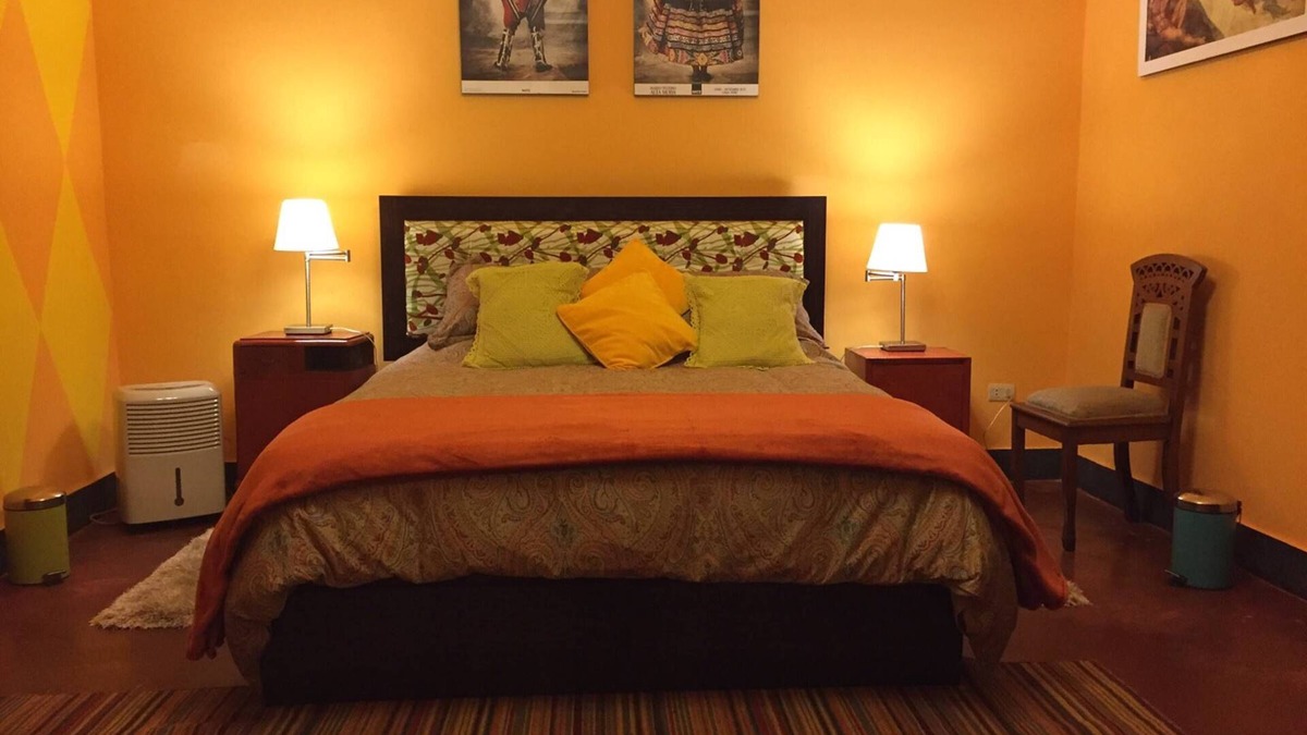 Miraflores House | Miraflores Vintage/Central Cozy Furnished Home Discover the Charm of Balta Zng