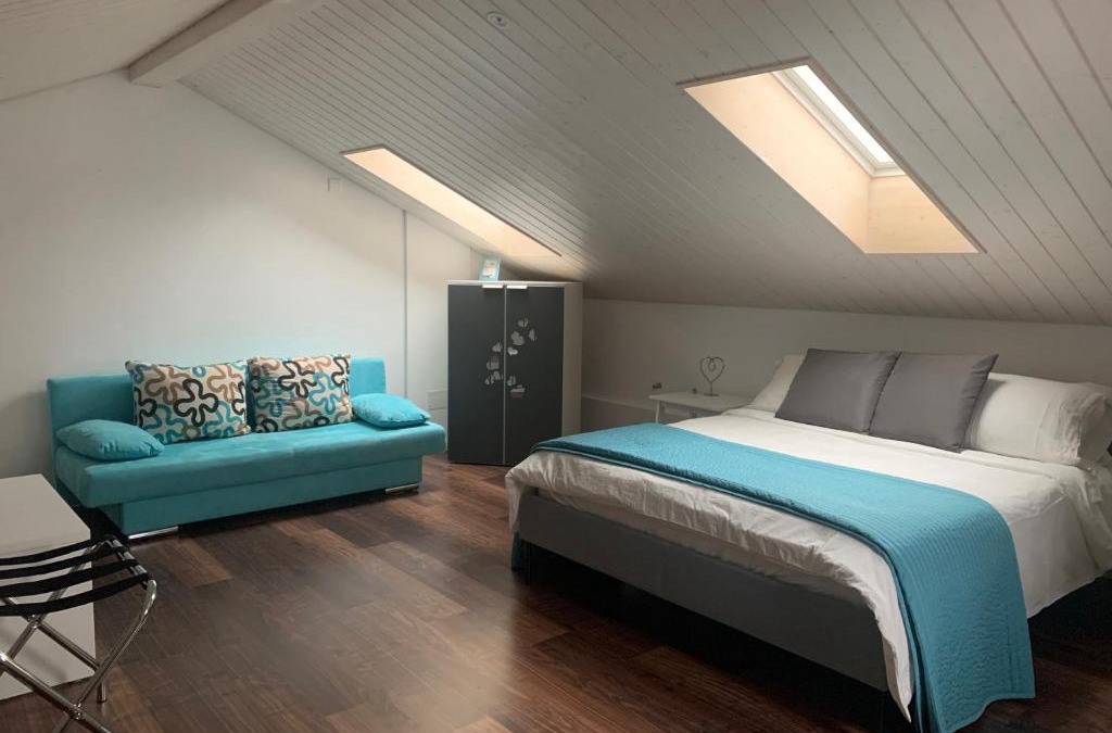 Arcegno Apartment | Miranda, Modern Duplex, Garden, Swimming Pool, Parking