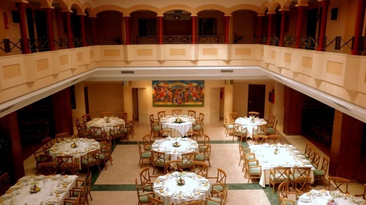 Santo Tome del Puerto Hotel | Mirasierra