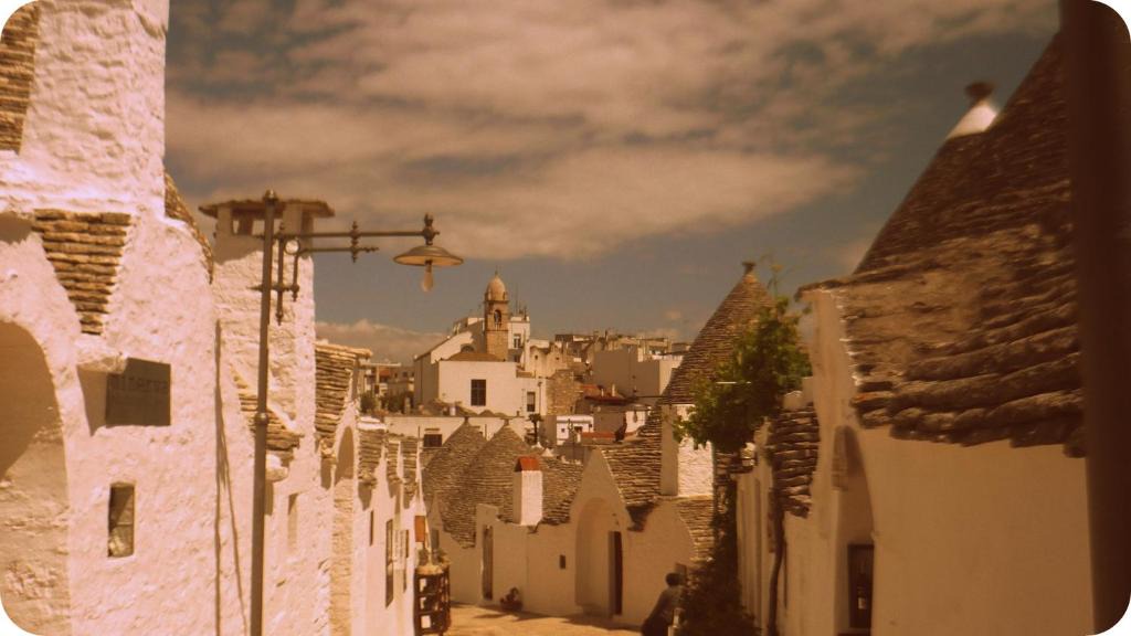 The Trulli of Alberobello House | Miratrulli Apartment & Trullo dell'Aia