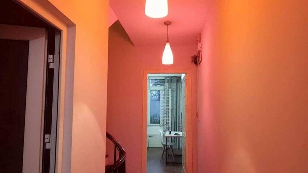Nhat Tan House | Mirr House 1| Room 4A| Beautiful big window room
