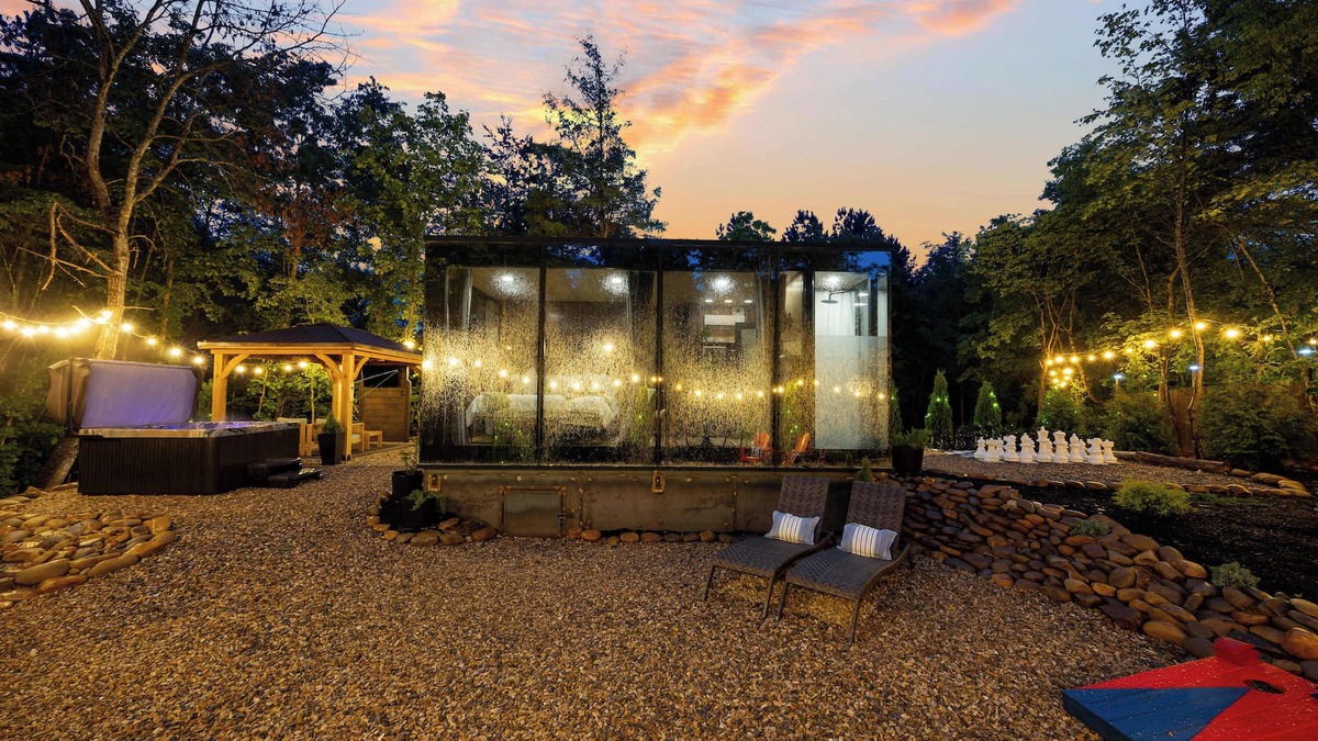 Caton Cabin | Mirror Cabin-Luxury-Hot Tub-FirePit-Secluded