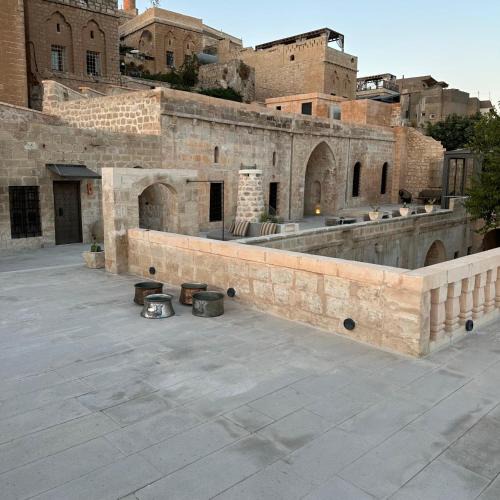 Artuklu Hotel | Mirsoum Han