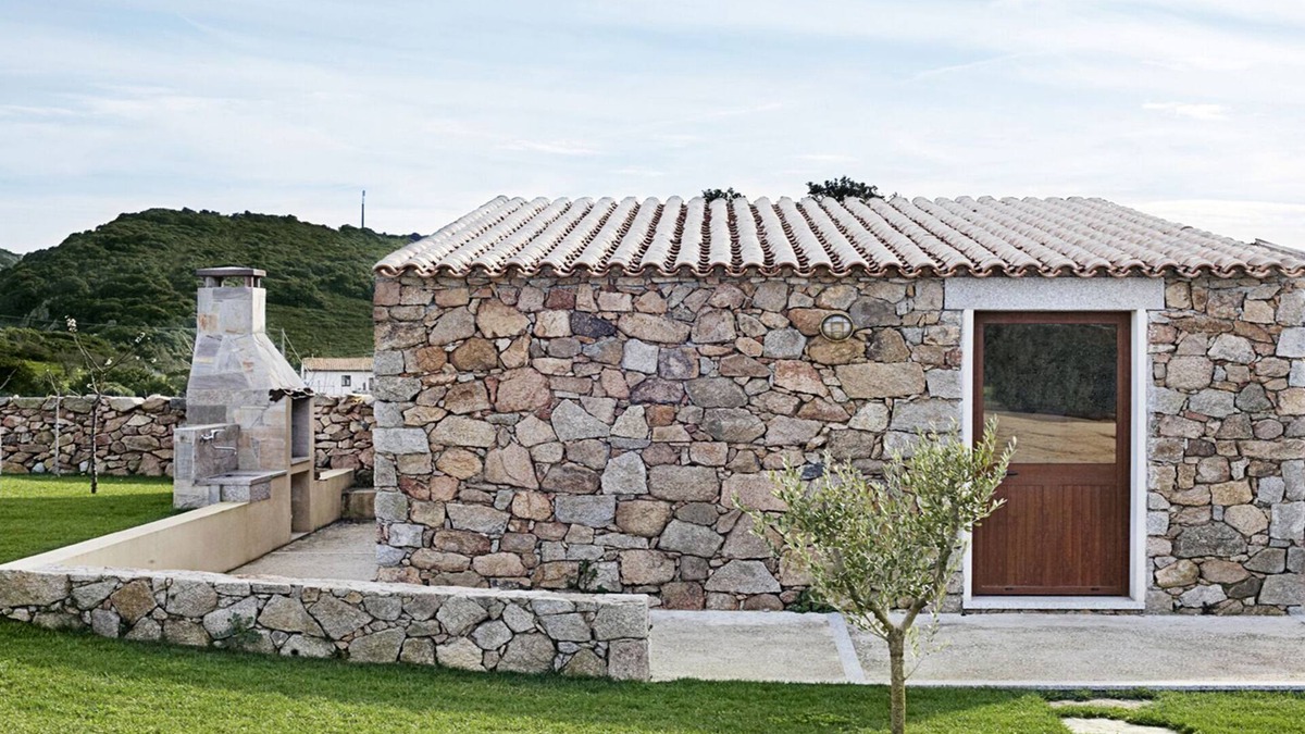 Aglientu House | "Mirto" house in the Stazzu Gallurese style in the countryside only 3.5 km from the sea