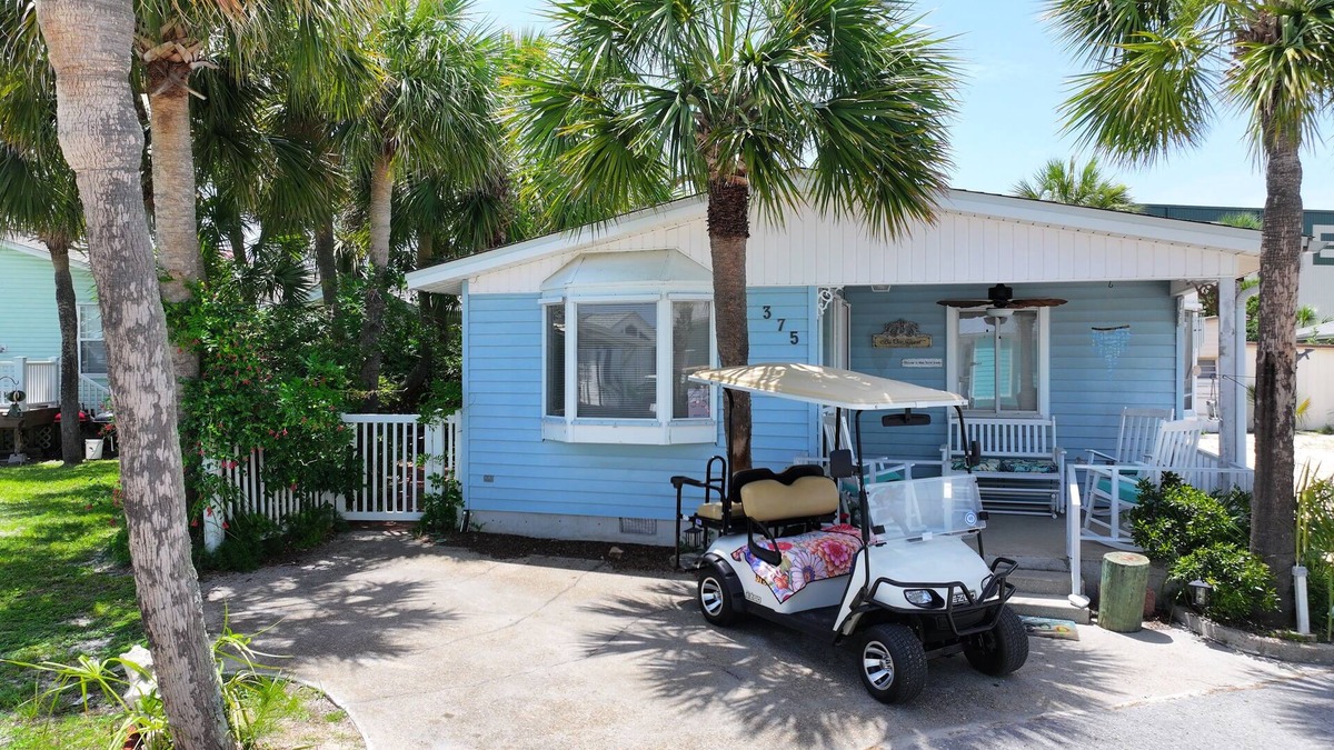 Lower Grand Lagoon House | Miss Betty’s Beach House