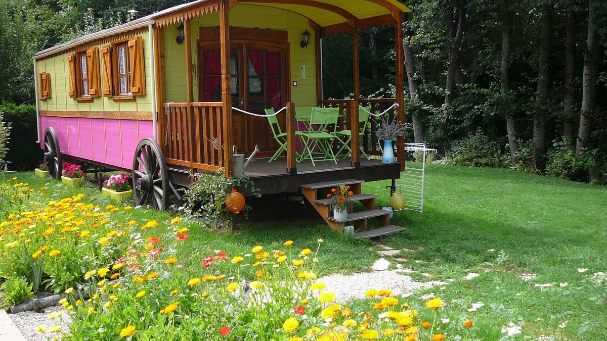 Saint-Chely-d'Aubrac House | Miss Bohemia