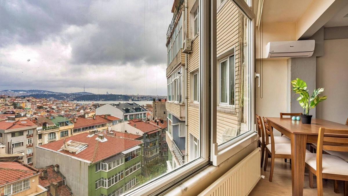 Macka Apartment | Missafir Charming Flat with Bosphorus View