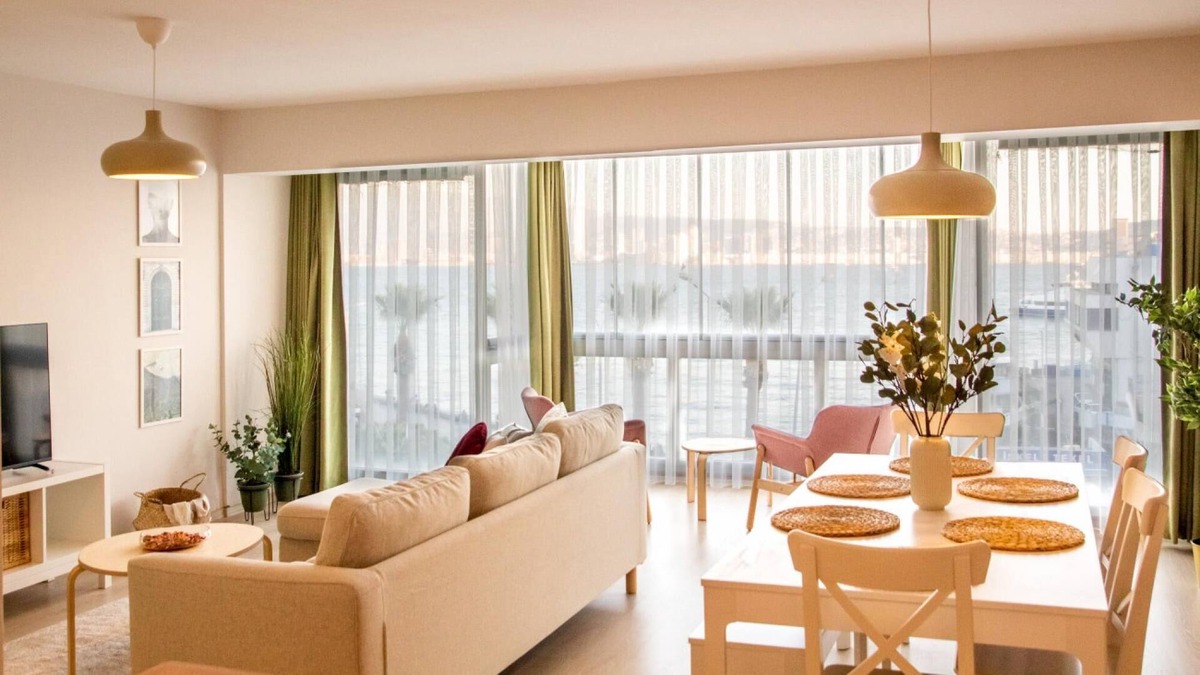 Karsiyaka Apartment | Missafir Flat with Sea View near Karsiyaka Coast