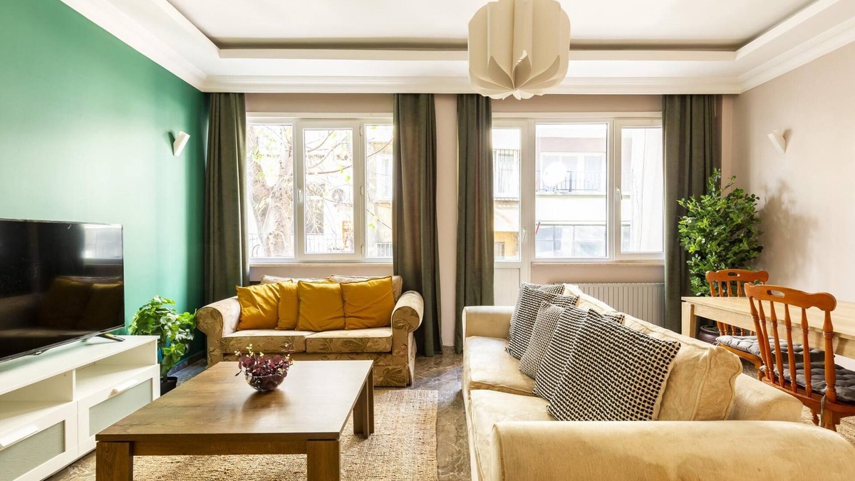 Cumhuriyet Apartment | Missafir Modern and Central Flat in Nisantasi