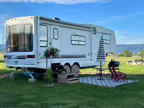 St. Ignatius Apartment | Mission Mountain Camper
