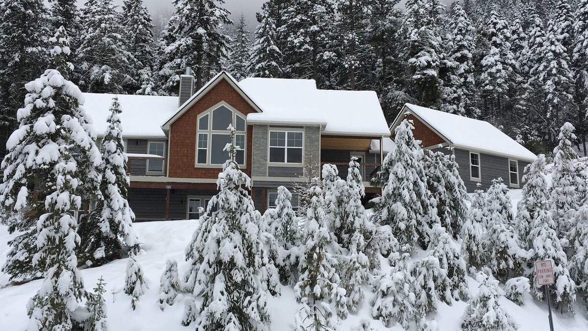 Wenatchee Cabin | Mission Ridge Cabin minutes from a beautiful Mission Ridge Ski Resort. STR#0001