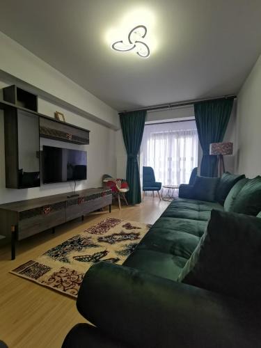 Nehoiu Apartment | Mister Guest