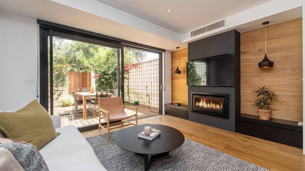 South Melbourne House | Mister Montague