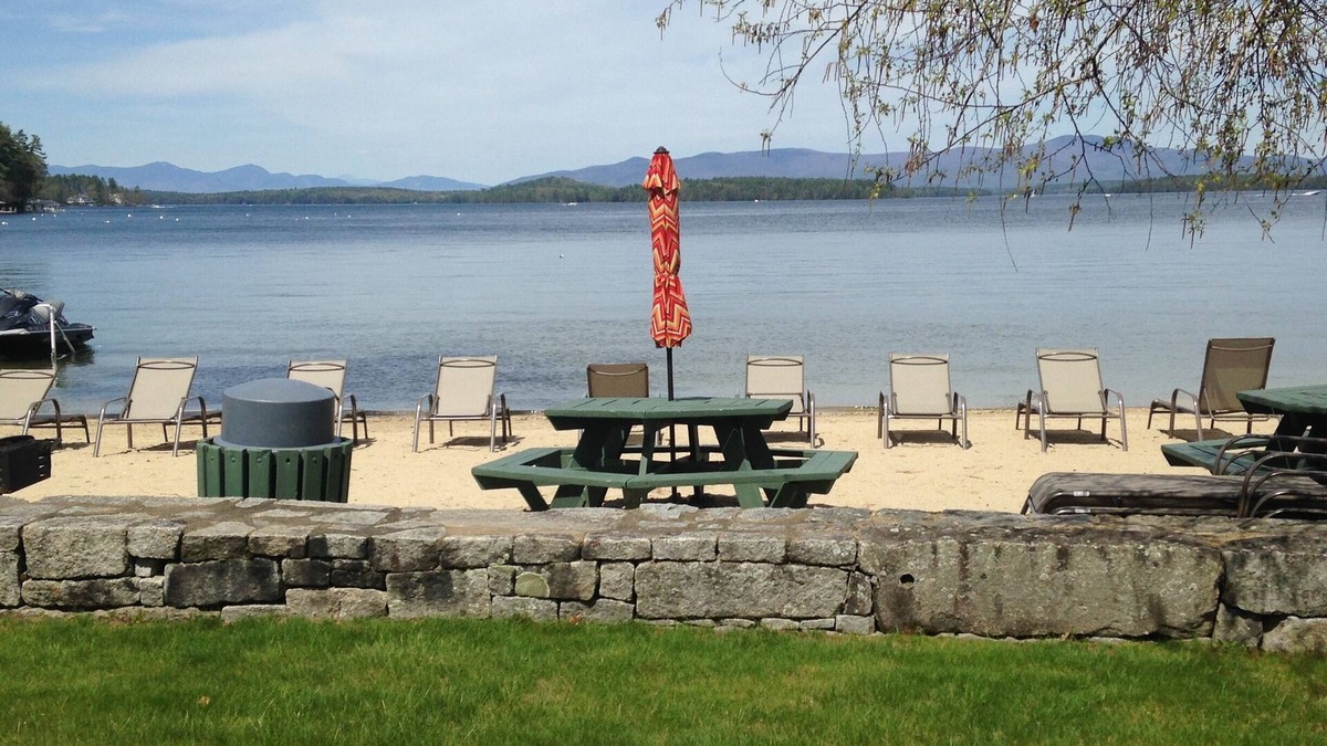 Gilford Condo | Misty Harbor Resort, walk to concerts at NH Bank Pavilion beach on Lake Winni.