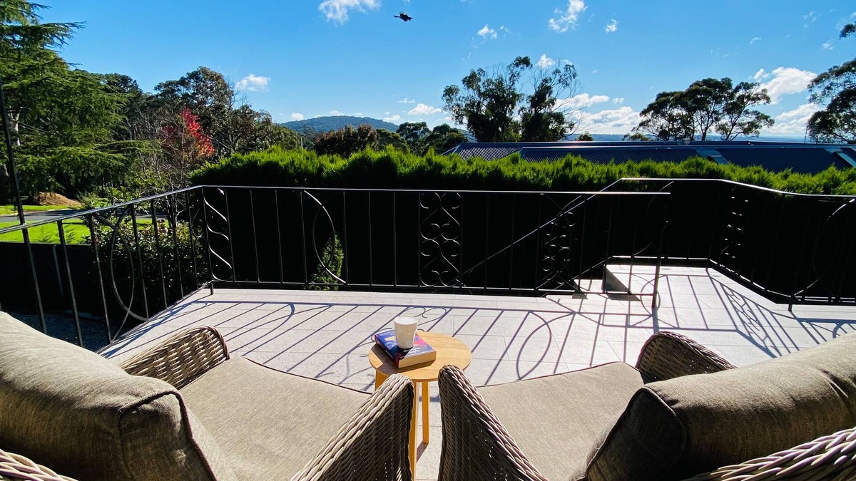 Mittagong House | Misty Pines 8 - A Relaxing Country Escape