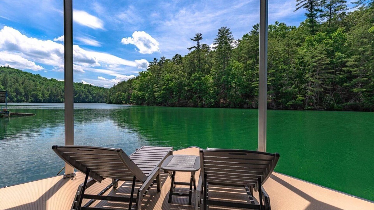 Morganton House | Misty Trail Lakehouse - Morganton, GA