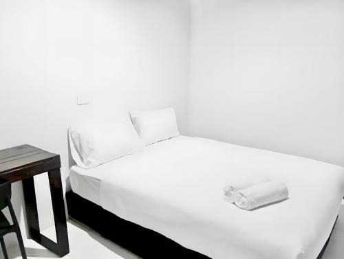 Wat Bowon Niwet Apartment | Mitr Inn Khaosan