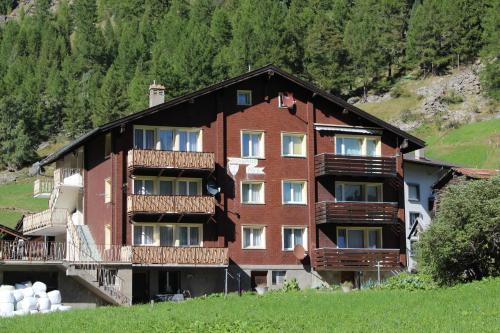 Saas Grund Apartment | Mittaghornblick