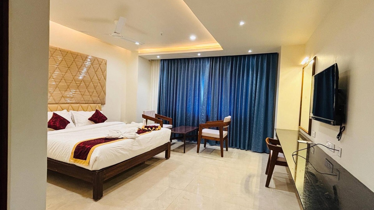 Warangal Hotel | MK Naidu Hotel & Conventions Center