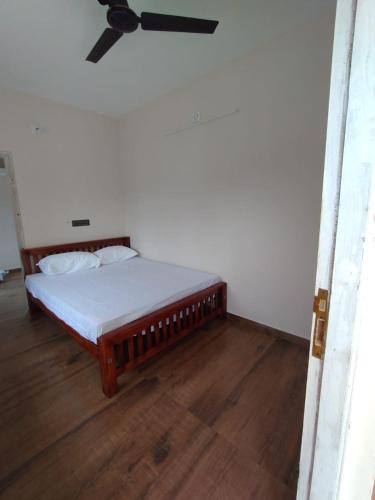 Maraiyur House | MKV HomeStay Marayoor