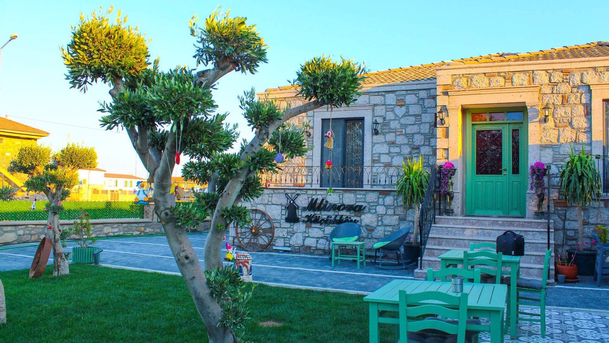 Ayvalik Hotel | Mlinova Küçükköy