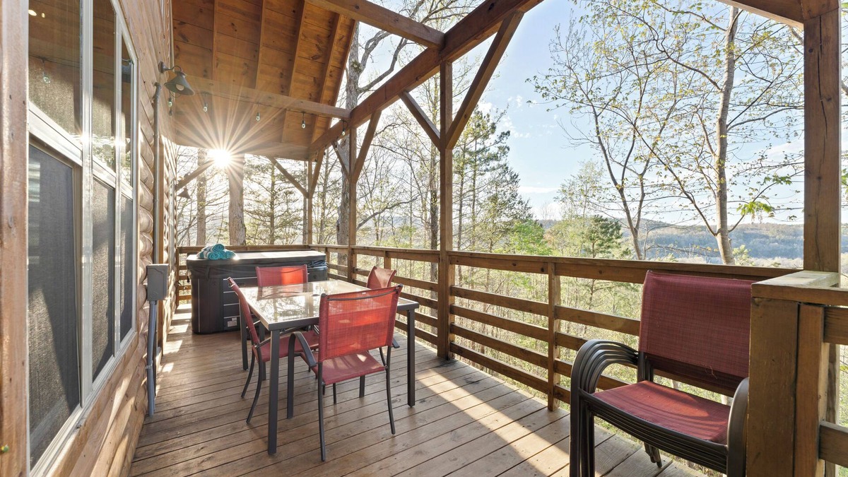 Jasper Cabin | Mnt. View Cabin Near River w/Hot Tub + Fire Pit