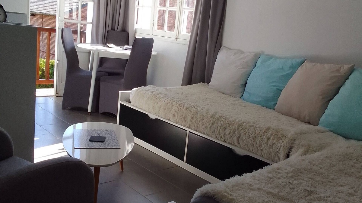 Bagnoles-de-l'Orne Apartment | Modern apartment in the Belle Epoque district