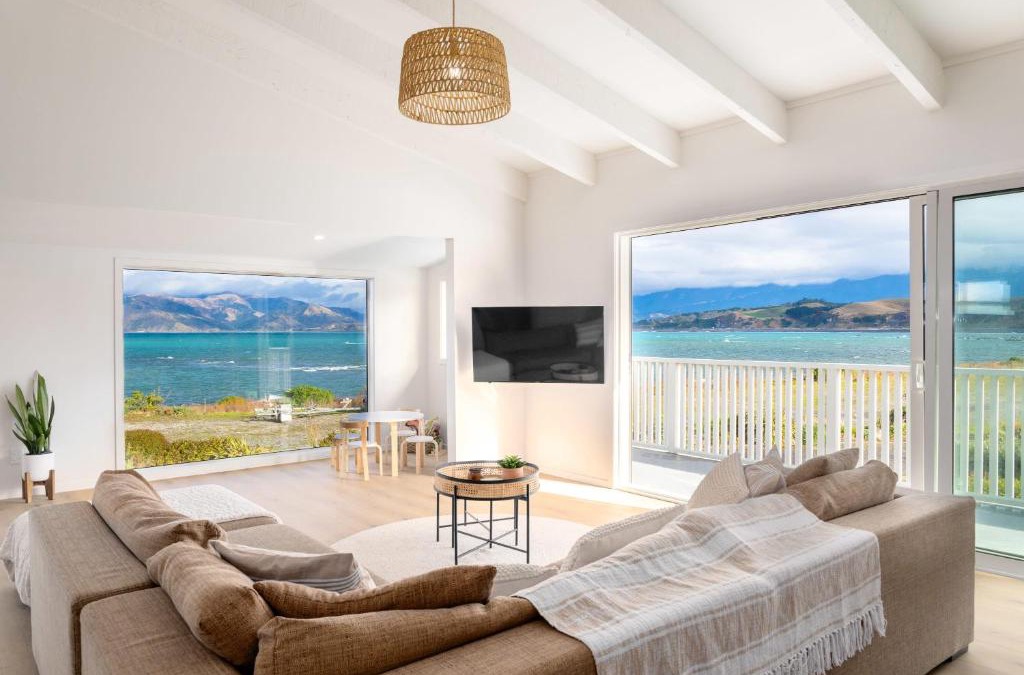 South Bay House | Moa Road Retreat - South Bay, Kaikoura