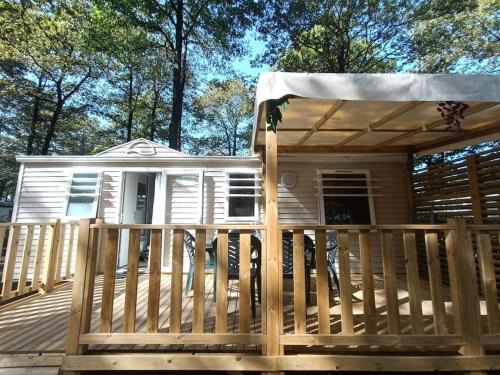 La Boissiere-de-Montaigu House | Mobil-home, 3 ch , 6 personnes 800CR