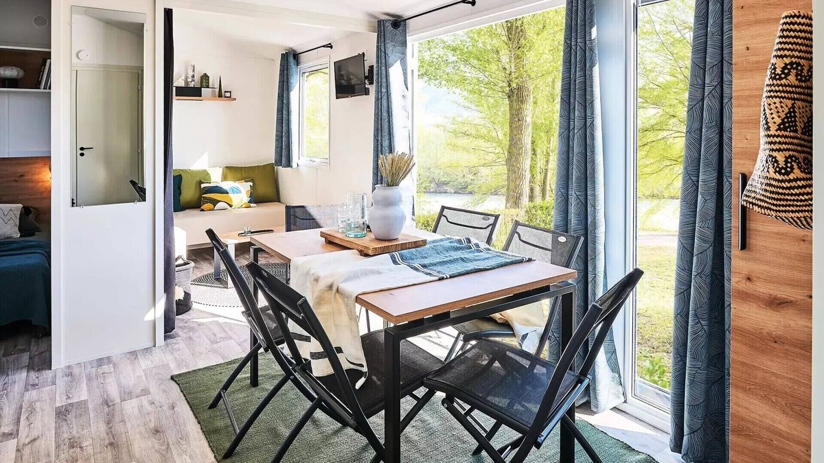 Sadirac House | Mobil-Home Modulo 4 Zimmer 6/8 Personen Klimaanlage + TV