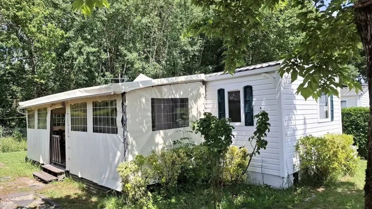Sadirac House | Mobil-Home Tournesol 3 Rooms 5 People Air-conditioned + TV