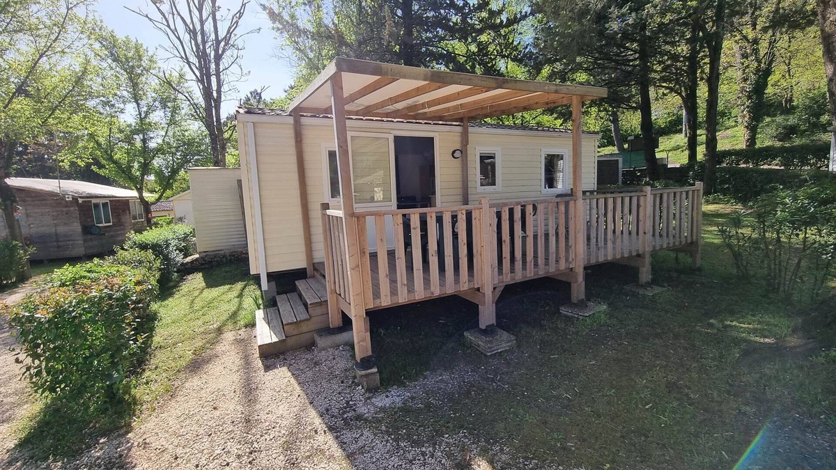 Saint-Jean-de-Valeriscle Ski Chalet | Mobile home Trigano 5 people