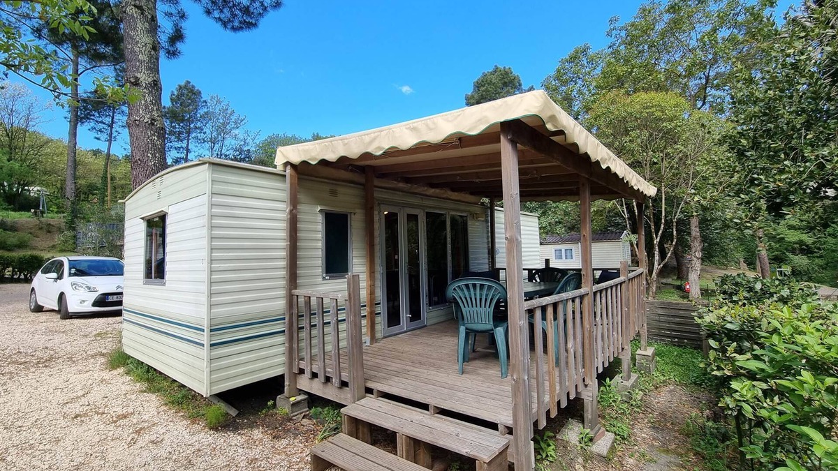 Saint-Jean-de-Valeriscle Ski Chalet | Mobile home Willerby renovated 4 people