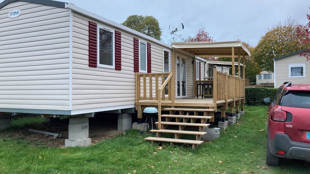 Litteau House | Mobile Home Agréable Situé Dans Camping à 40 mn des Plages du Débarquement