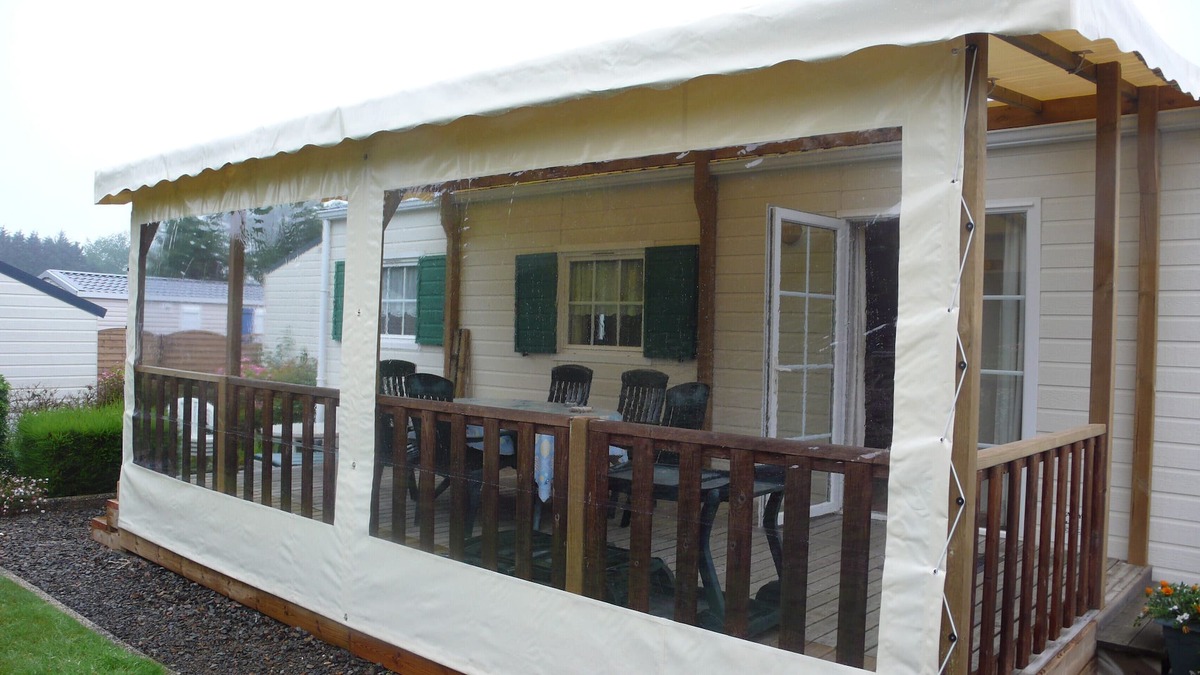 Tregastel House | mobile home in residential leisure park located 150 meters from the sea,
