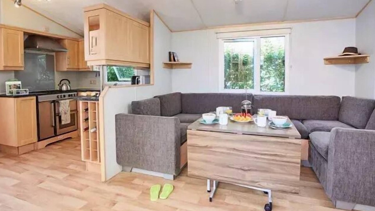 Kaatsheuvel House | Mobilheim - Raised Terrace