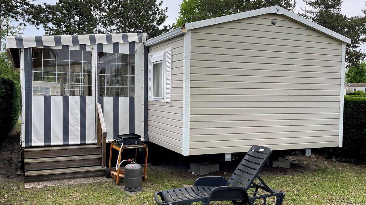 Les Mathes House | Mobilhome Amira 40m2 - Cc781 Les Charmettes 4 stars