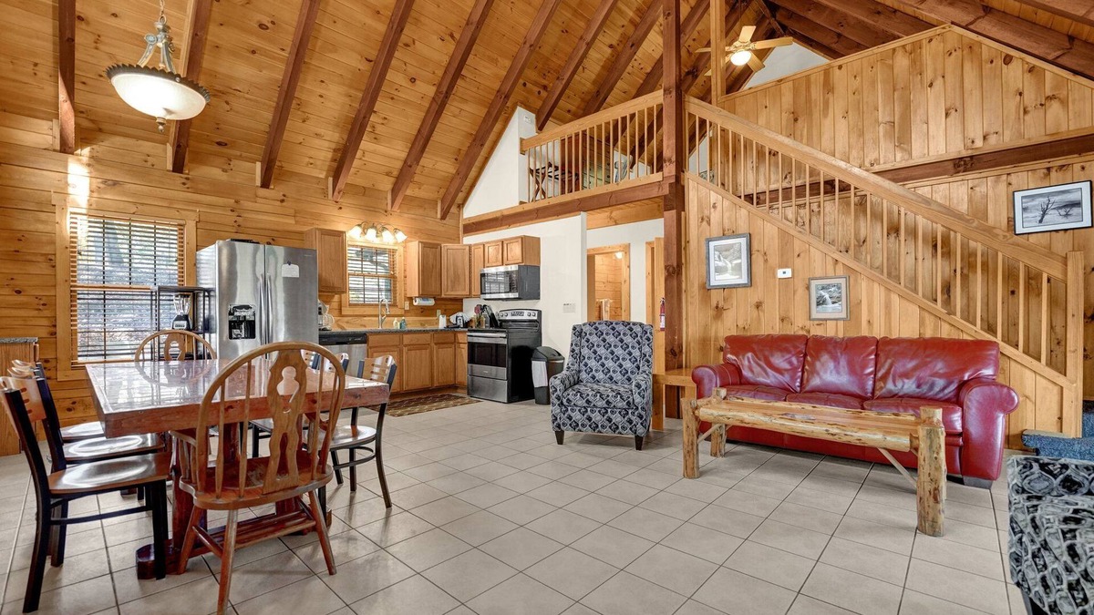 Rockbridge Cabin | Mockingbird Cabin (Hocking Hills area)