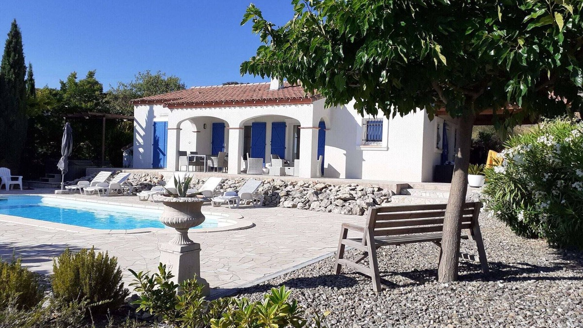 Felines-Minervois Villa | Modern villa in Camplong with private pool