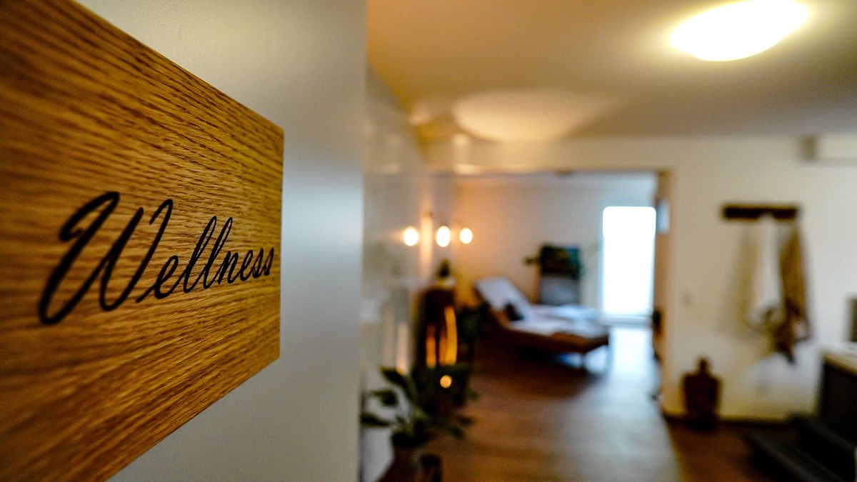 Eichstetten am Kaiserstuhl Apartment | Modern apartment tower view with top equipment and wellness area